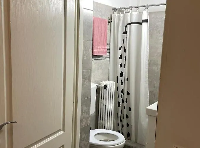 Centru Charming New Piata Universitate Apartamento *